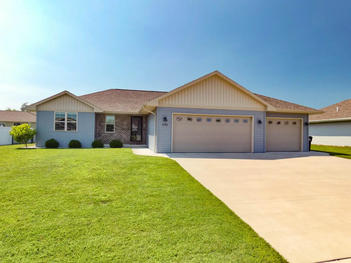 1741 Jerome Way, Howard, WI 54313 - Image #1