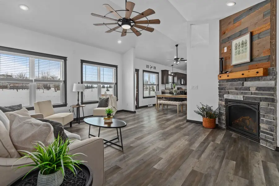 3815 Stonewall Drive, De Pere, WI 54115 - Image #3