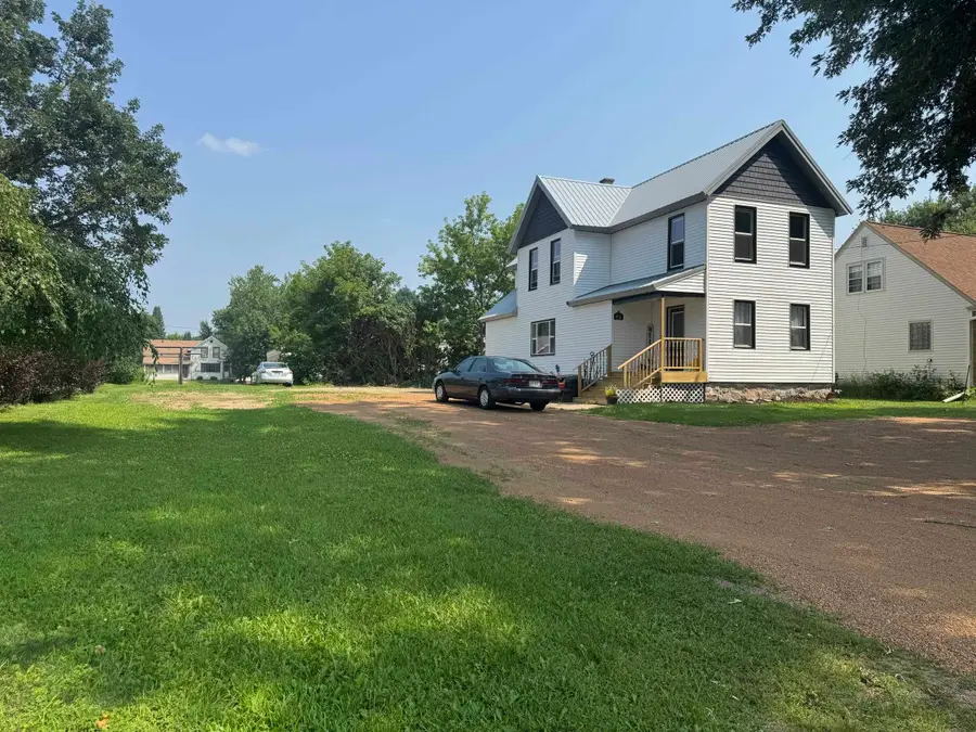 406 E Front Street, Wittenberg, WI 54499 - Image #2