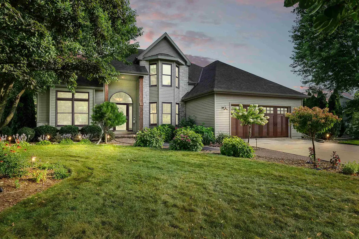 20 Glenwood Court, Fond Du Lac, WI 54935 - #1