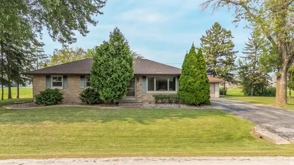 304 Maple Drive, APPLETON, WI 54913
