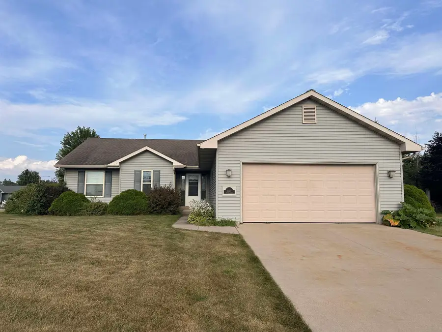 1140 Barbary Lane, Winneconne, WI 54986 - Image #2