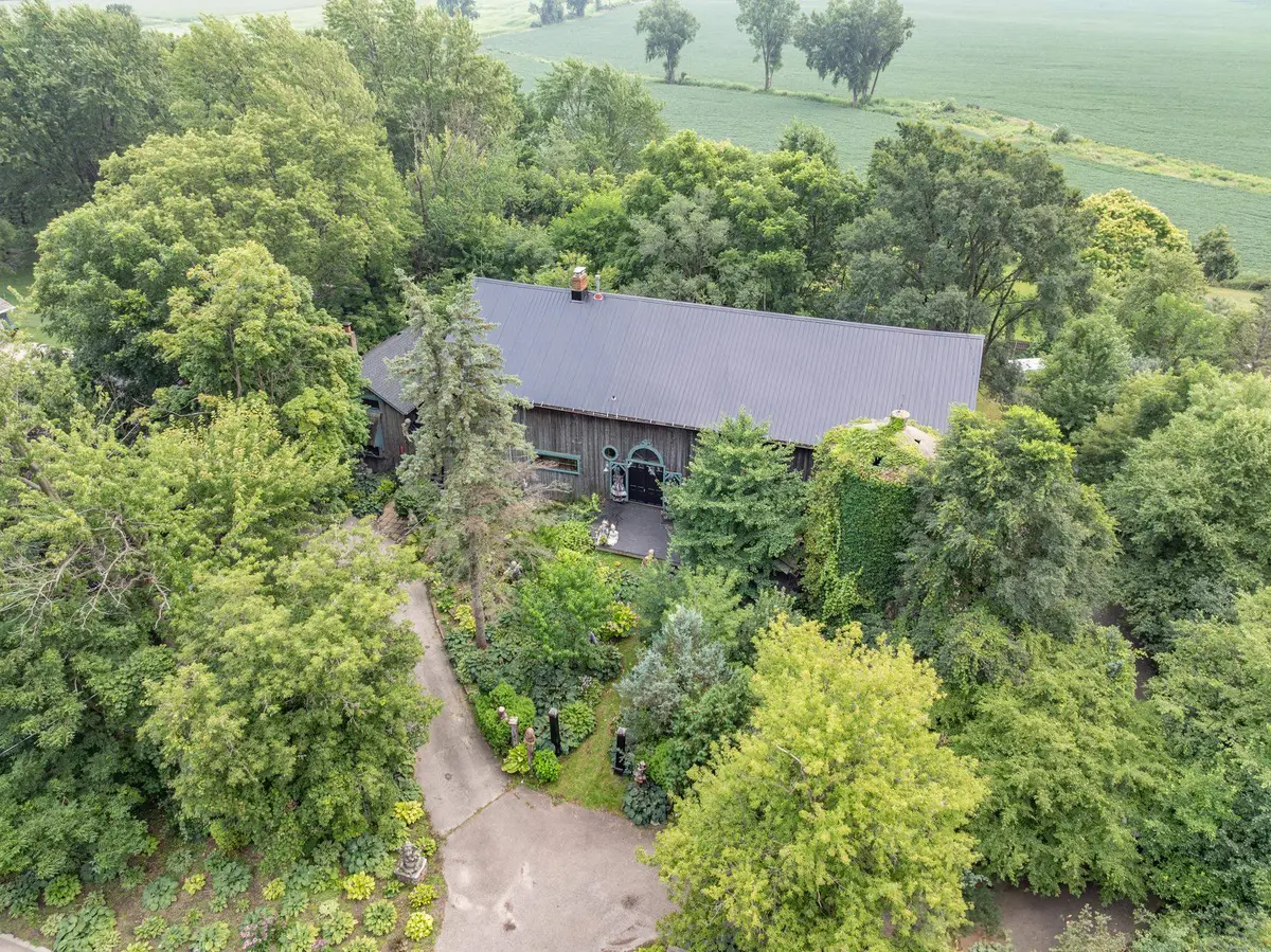 4737 W Broadway Drive, Appleton, WI 54913 - #1