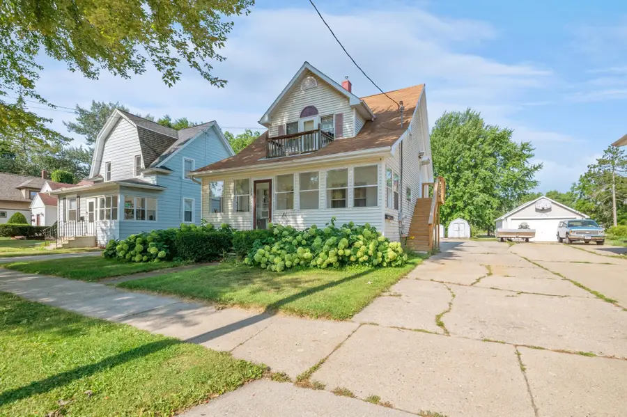 806 4th Street, De Pere, WI 54115 - Image #2