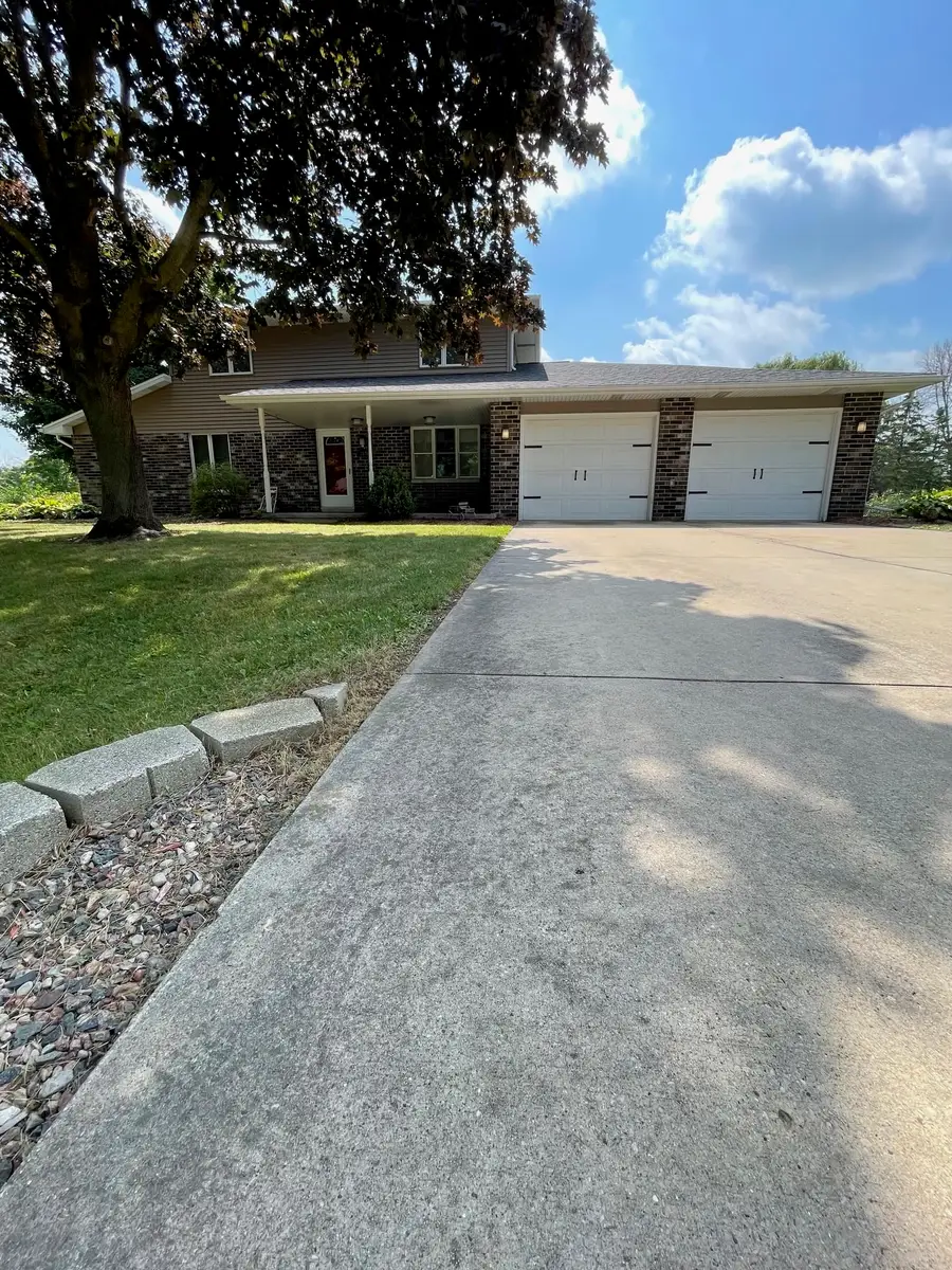 3076 Inverness Lane, New Franken, WI 54229-9769 - Image #3