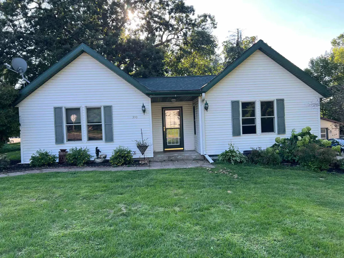 390 S Jackson Street, Iola, WI 54945 - Image #1