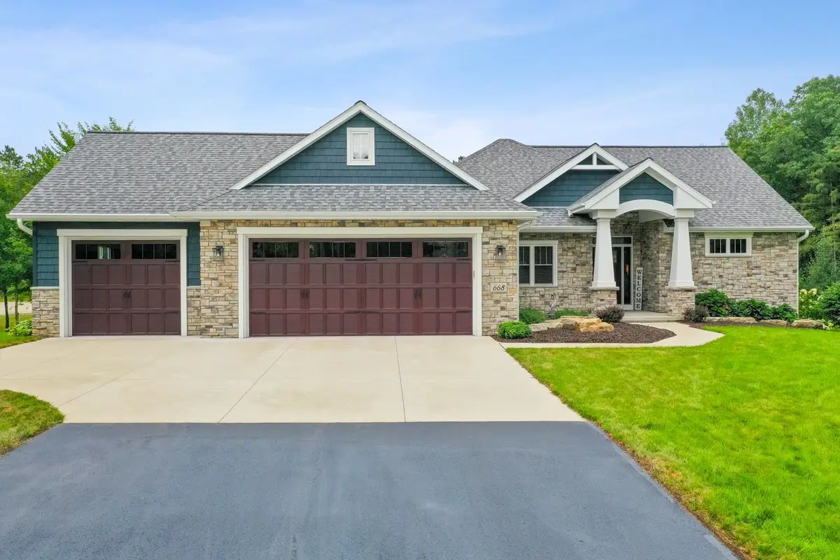 668 White Pine Court, Sobieski, WI 54171-3400 - Image #1