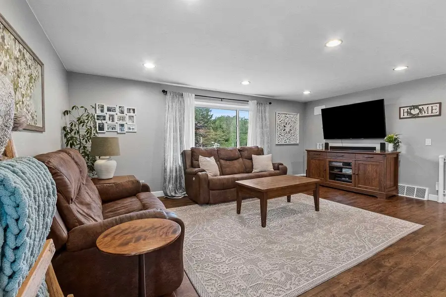 1334 Norfield Road, Suamico, WI 54173 - Image #3