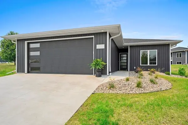 4001 Antwerp Avenue, HOWARD, WI 54313-7518