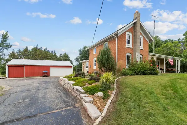 W10314 County Rd S, NEW LONDON, WI 54961-9102