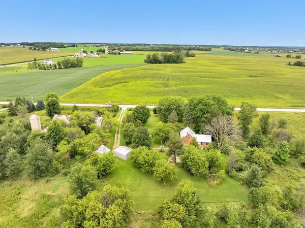 5562 Delcore Road, NEW FRANKEN, WI 54229