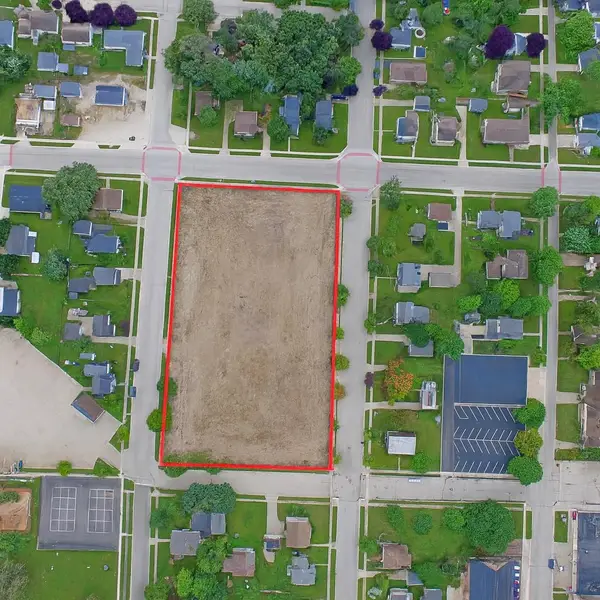 102 S Washington Street, OCONTO FALLS, WI 54154