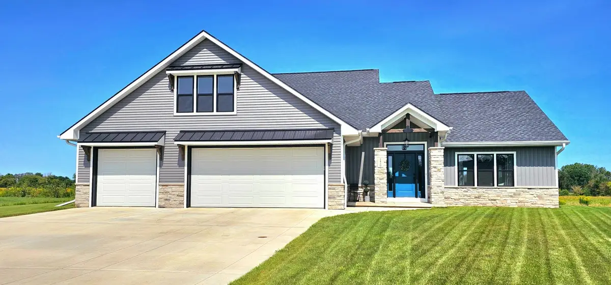 1450 Chickory Court, De Pere, WI 54115-9173 - Image #1
