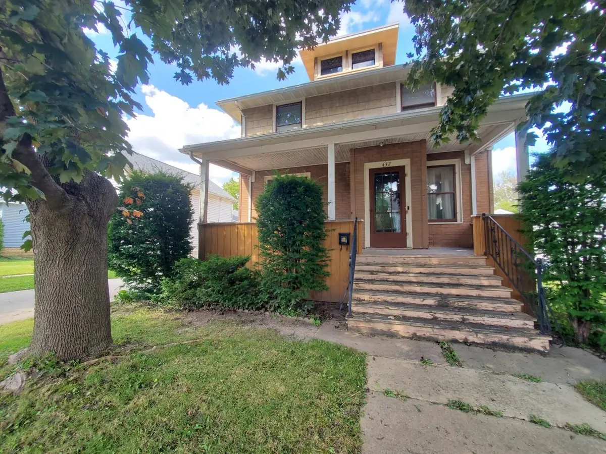 437 Forest Avenue, Fond Du Lac, WI 54935 - Image #1