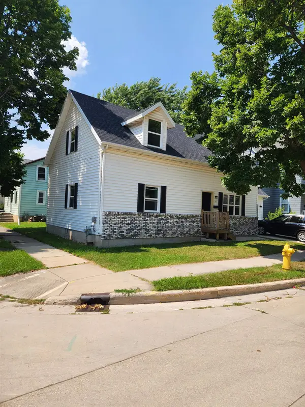 262 Linden Street, FOND DU LAC, WI 54935-4923