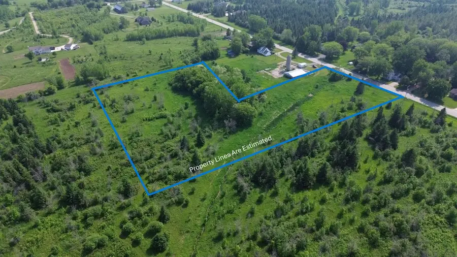 County Road R #A2, Oshkosh, WI 54902 - Image #3