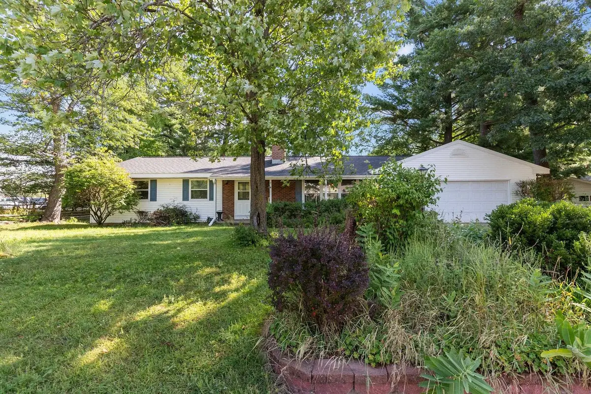 903 Harding Street, Waupaca, WI 54981 - Image #1