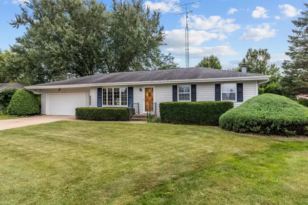 132 Oak Court, BERLIN, WI 54923