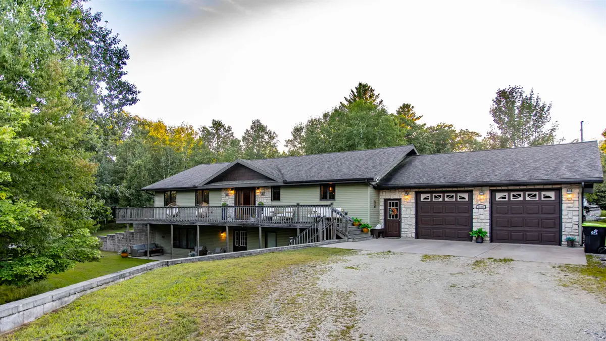 N22791 Carpenter Road, Niagara Town, WI 54151 - Image #1