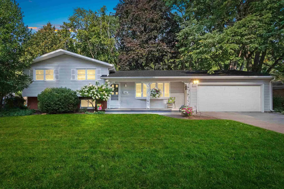 1013 N Locust Street, Green Bay, WI 54303-4429 - Image #1