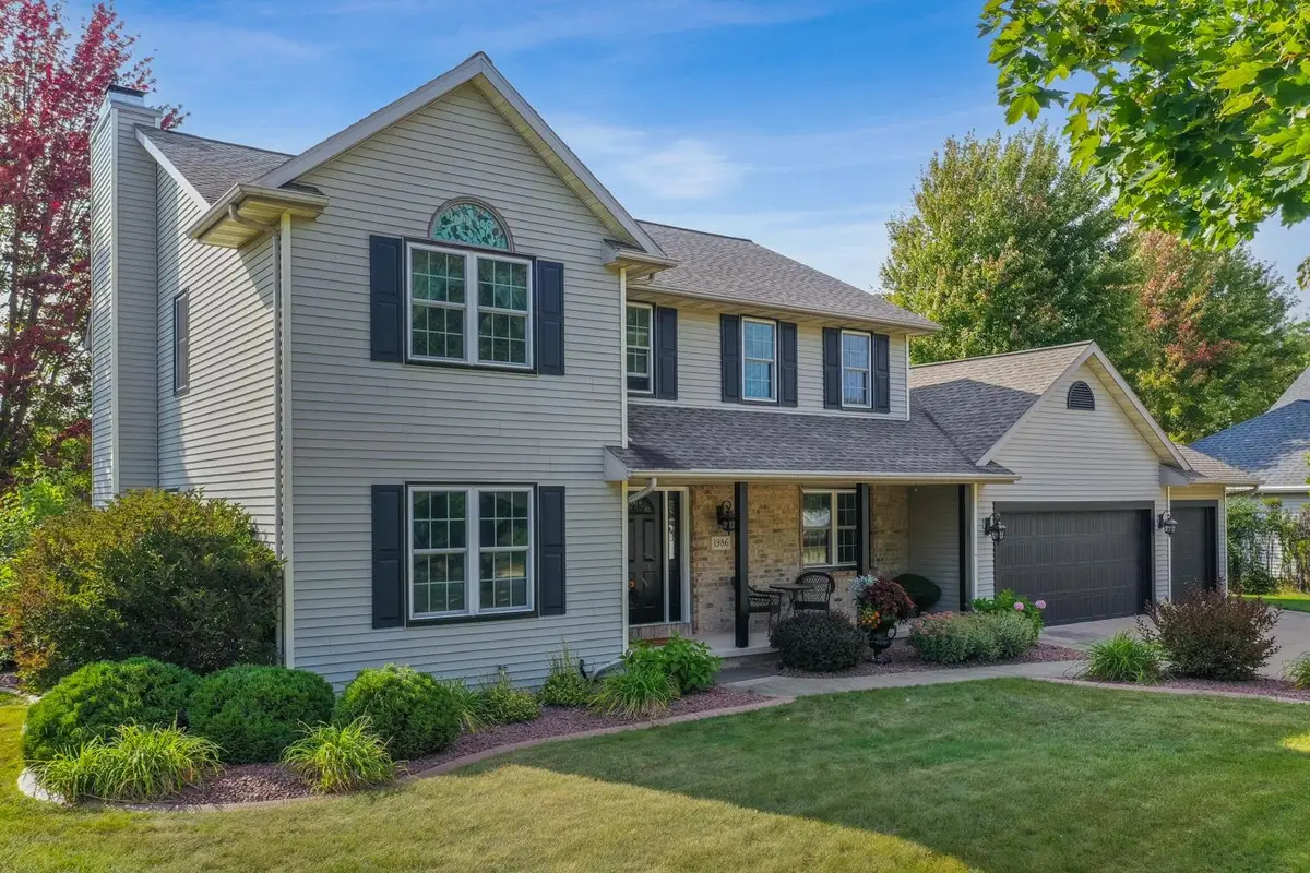 1986 Tyler Lane, De Pere, WI 54115-3734 - Image #1