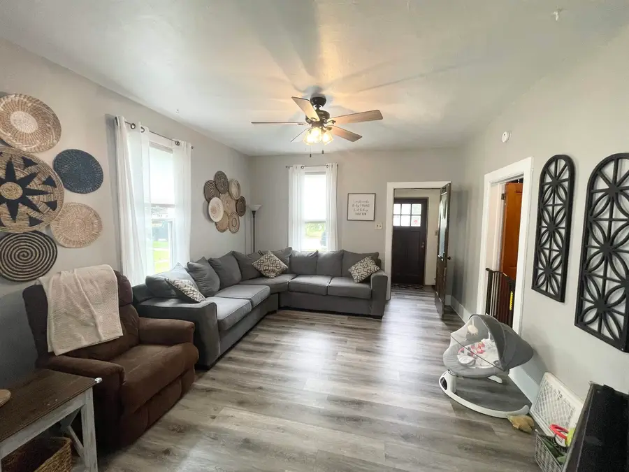 1410 Elizabeth Avenue, Marinette, WI 54143 - Image #2