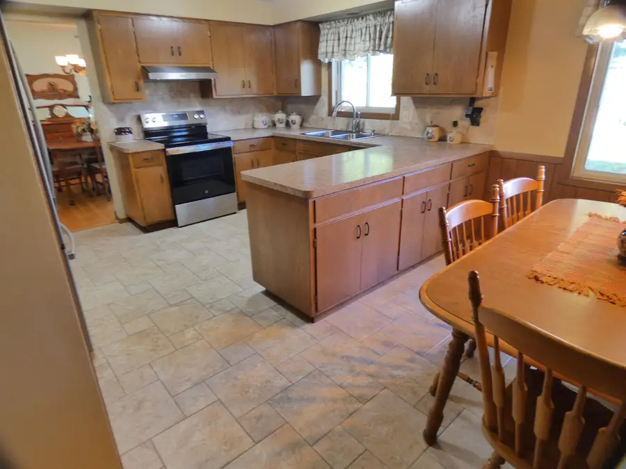 512 W Michigan Street, Appleton, WI 54911 - Image #3