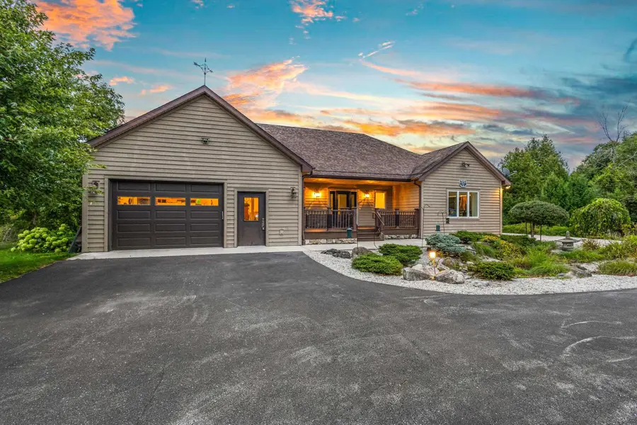 658 N Forest Drive, Forestville, WI 54213 - Image #3