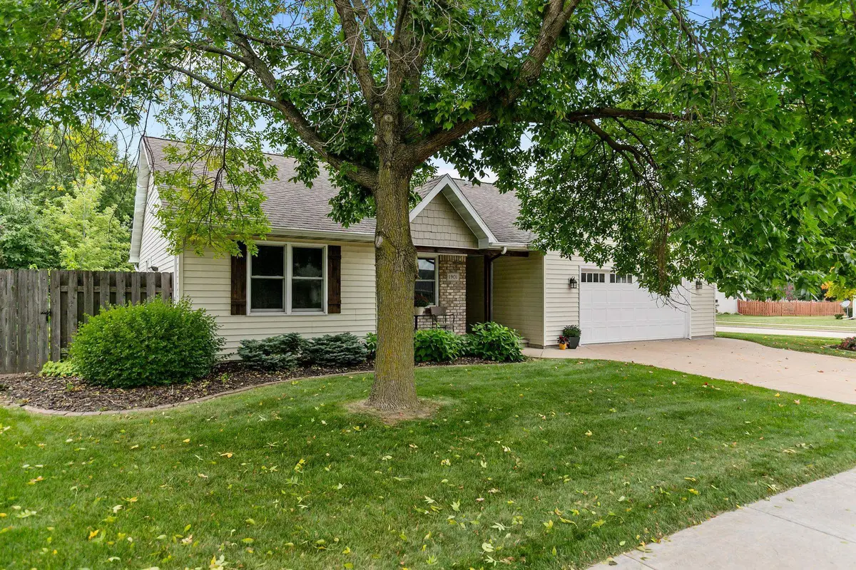 1901 Fieldcrest Drive, Kaukauna, WI 54130-3064 - Image #1