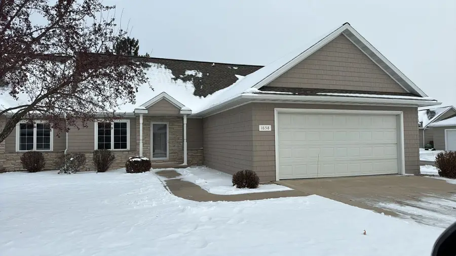 1658 Remington Ridge Way, De Pere, WI 54115 - Image #2