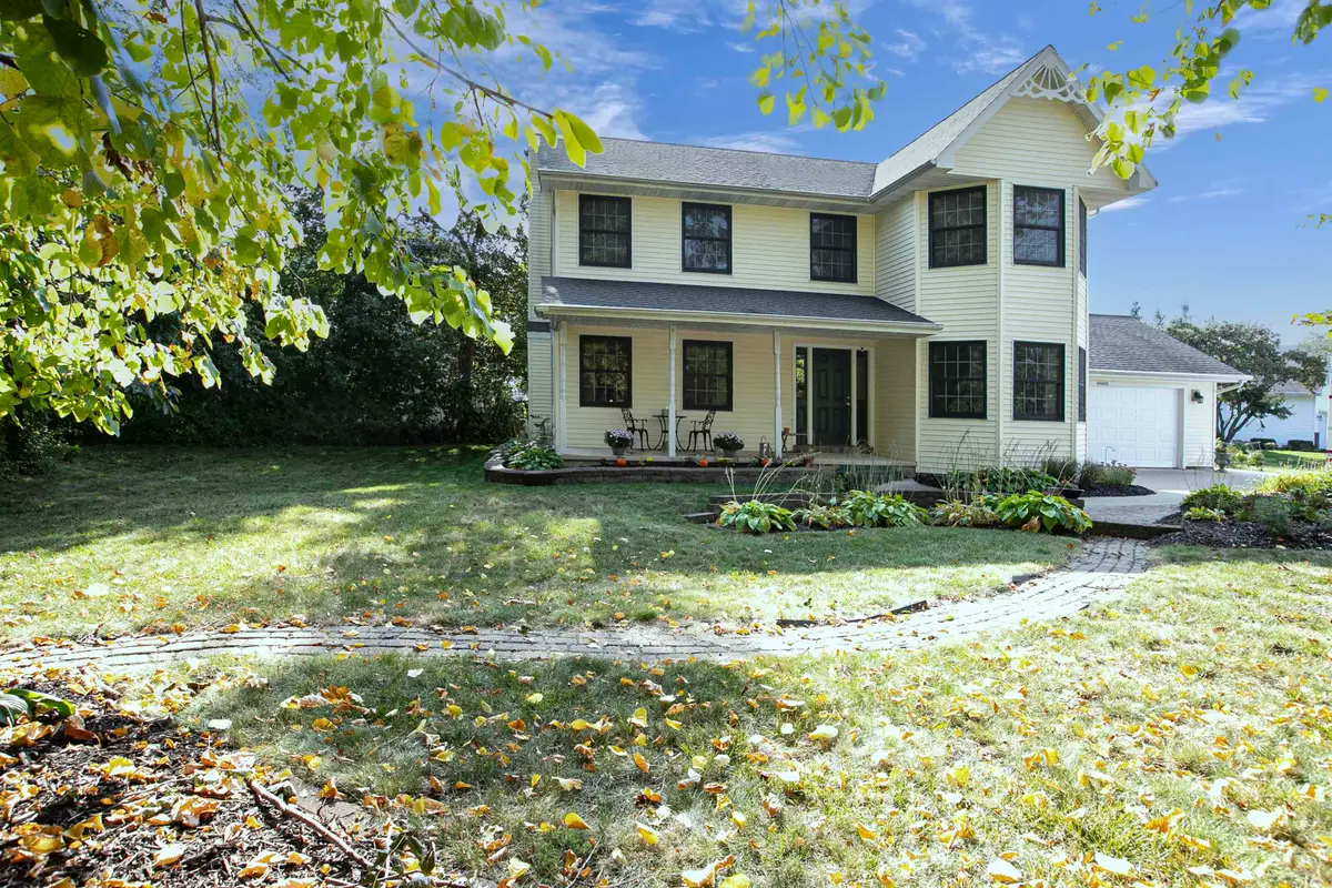 W6655 Elmview Drive, Appleton, WI 54915 - #1