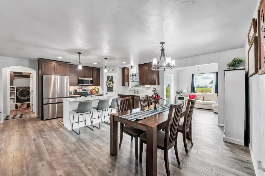 1726 Red Oak Street, Howard, WI 54313 - Image #2