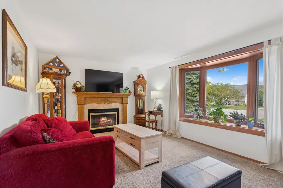 2116 Meadow Green Drive, Neenah, WI 54956 - Image #3