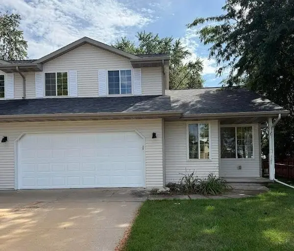 121 E Meadow Grove Boulevard, APPLETON, WI 54915
