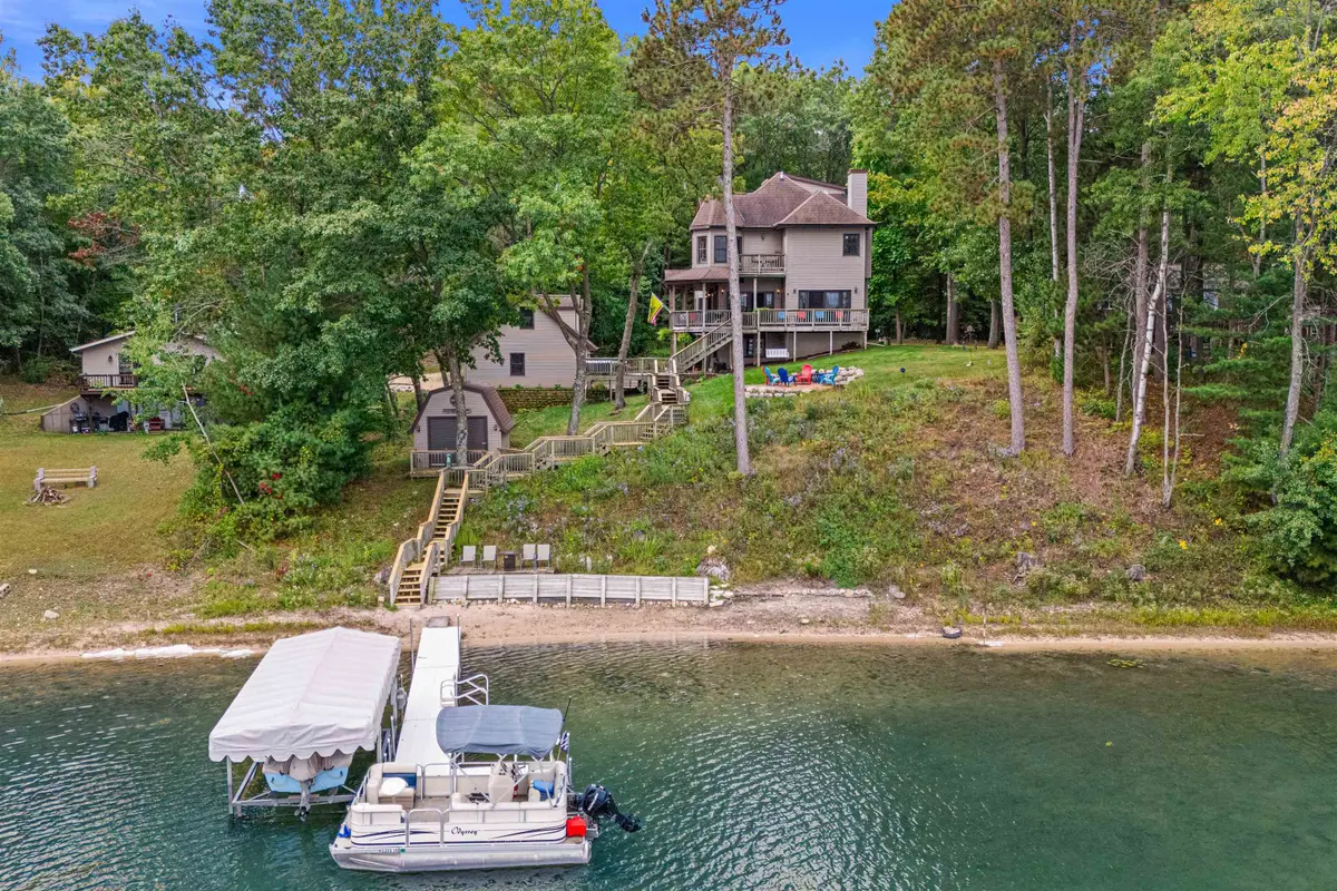 N1736 20th Road, Wautoma, WI 54982-5920 - Image #1