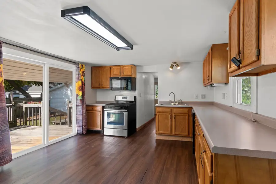 817 N Irwin Avenue, Green Bay, WI 54302 - Image #2