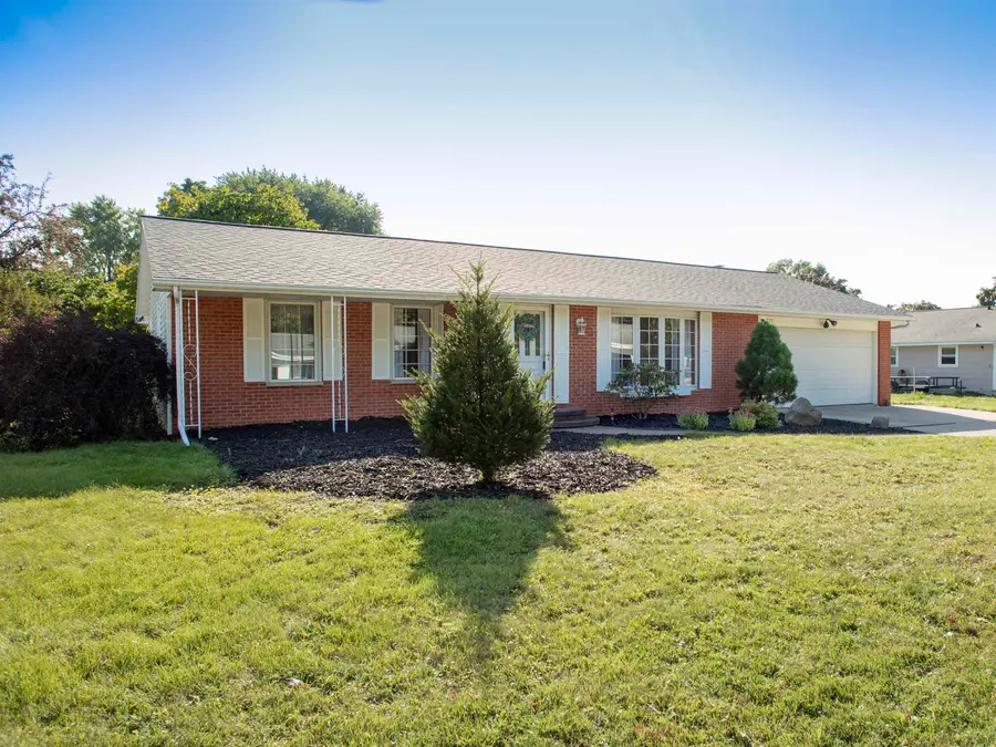 1217 Echo Lane, Green Bay, WI 54304 - Image #2