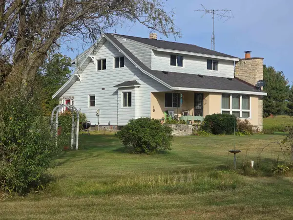 N7775 Rastall Road, PORTERFIELD, WI 54159