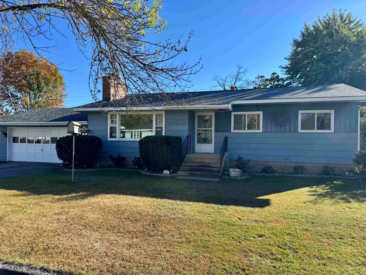 3110 15th Street, Menominee, MI 49858 - Image #1