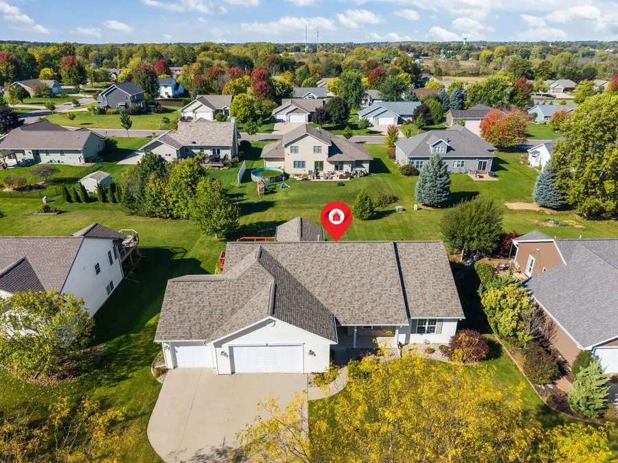 N1677 Arnies Lane, Greenville, WI 54942 - Image #2