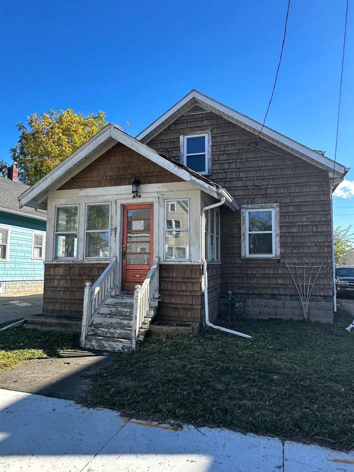 656 Grand Street, Oshkosh, WI 54901 - Image #1