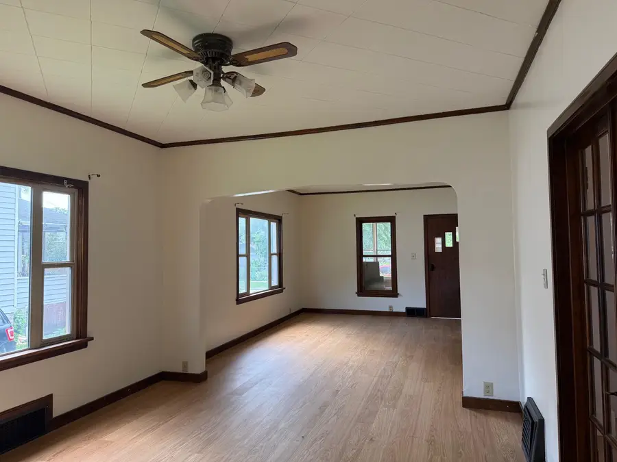 822 Oak Street, Oshkosh, WI 54901 - Image #2