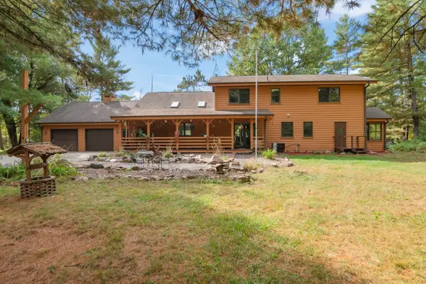 W7102 Buttercup Brook Lane, PORTERFIELD, WI 54159-9999