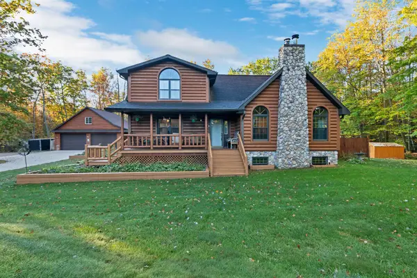 3529 Nikodem Lane, ABRAMS, WI 54101-9549