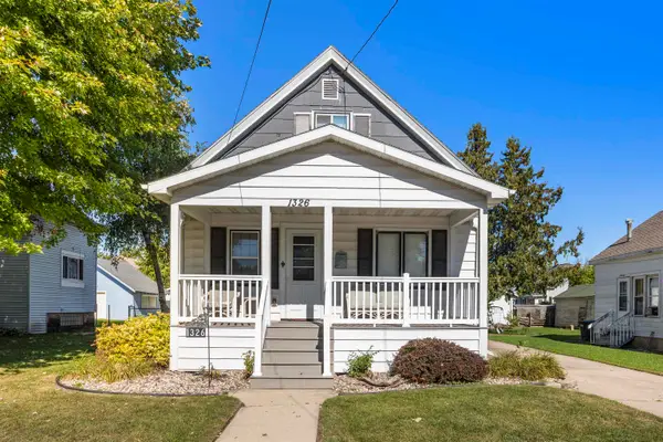 1326 Congress Avenue, OSHKOSH, WI 54901-2750