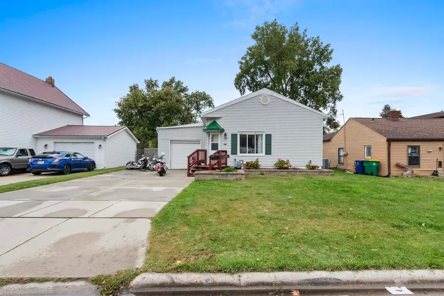 1333 Vanderbraak Street, Green Bay, WI 54302 - Image #3