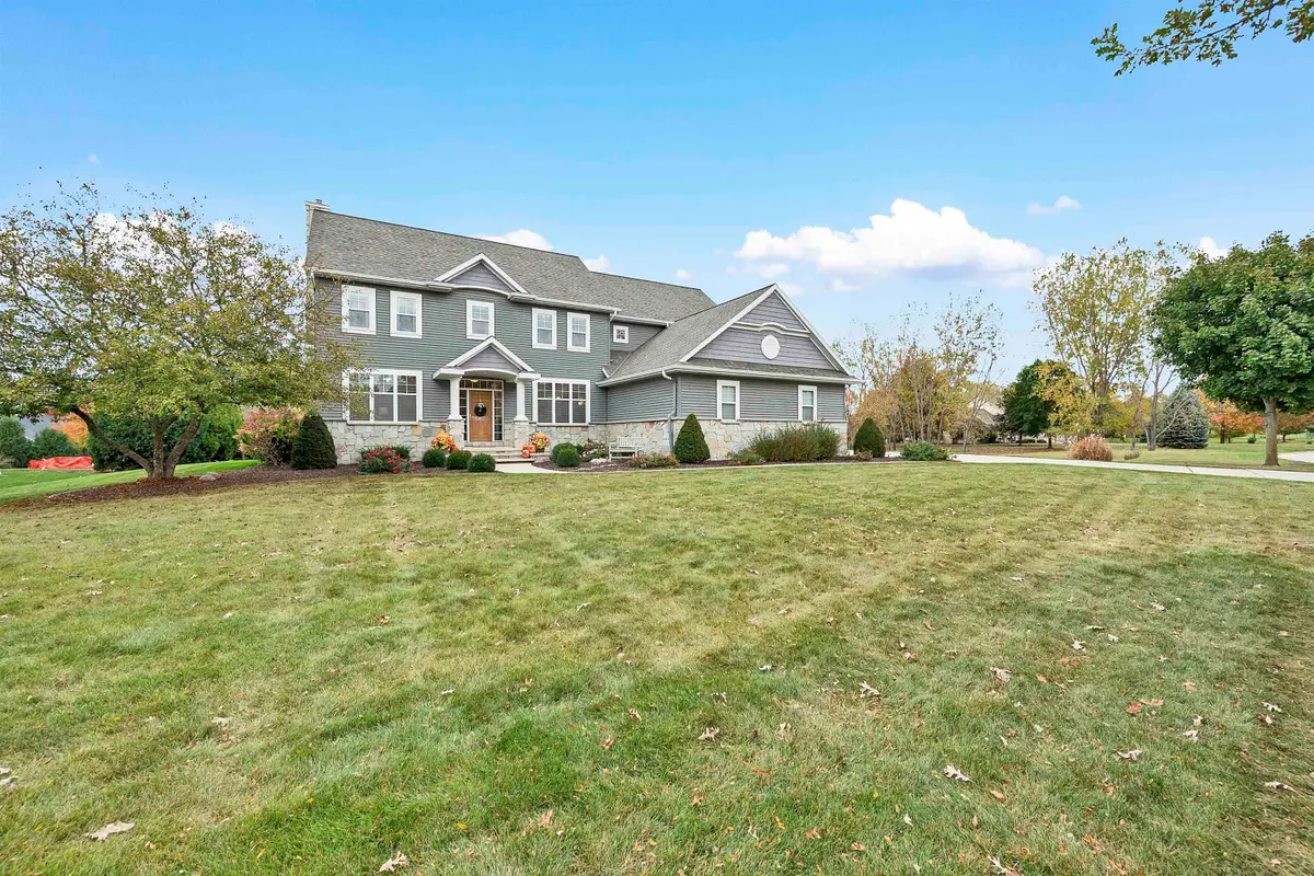 1987 Kettle Creek Drive, De Pere, WI 54115 - Image #1