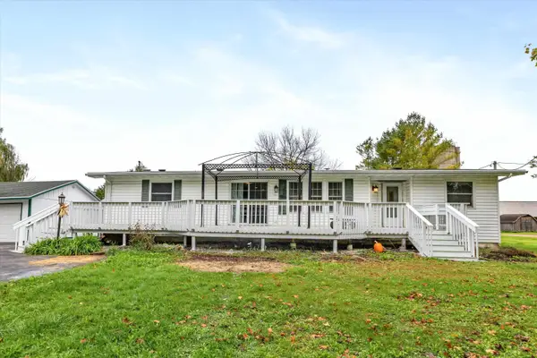 W5632 Schnabl Road, BLACK CREEK, WI 54106