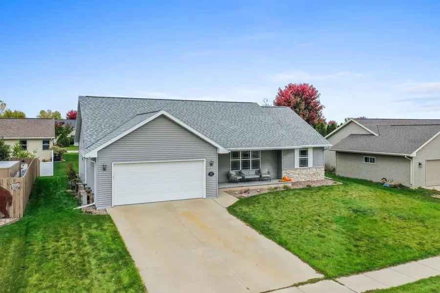 2158 Ryan Road, De Pere, WI 54115-7110 - Image #2