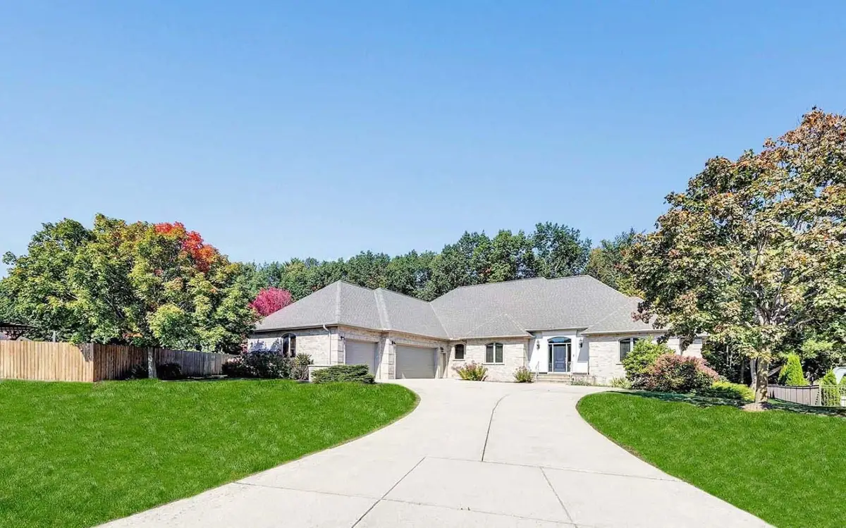 3335 Langdon Street, Green Bay, WI 54311 - Image #1